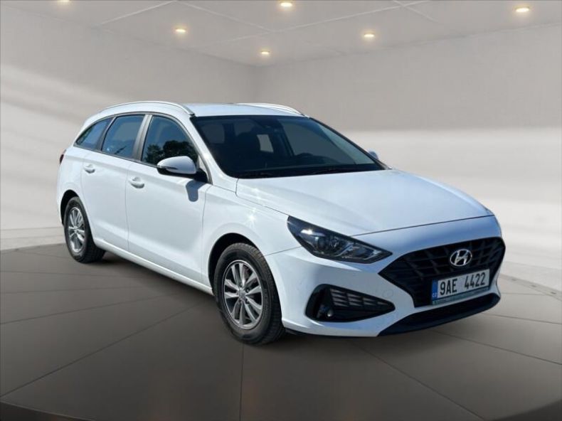 Hyundai i30 - hlavní foto