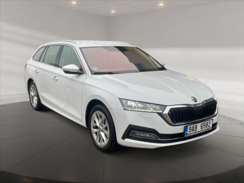 Škoda Octavia - hlavní foto