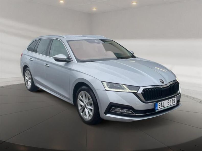 Škoda Octavia - hlavní foto