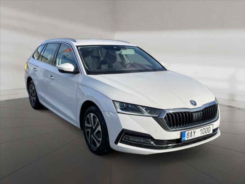 Škoda Octavia - hlavní fotka
