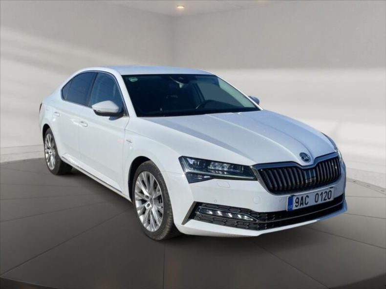 Škoda Superb - hlavní fotka inzerátu