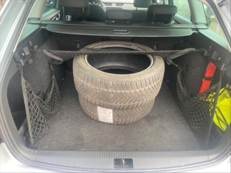Škoda Octavia - hlavní fotka
