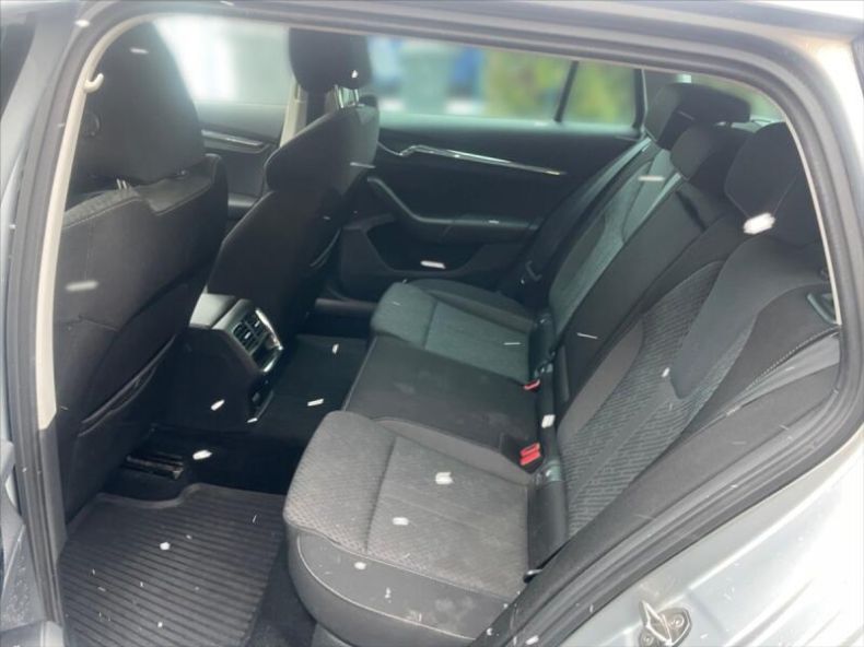 Škoda Octavia - hlavní fotka