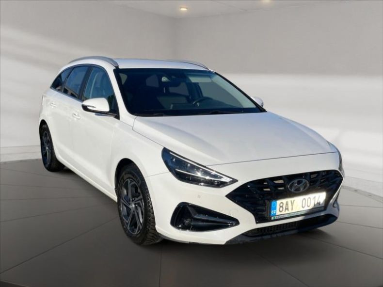 Hyundai i30 - hlavní foto