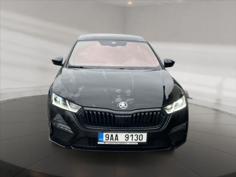 Škoda Octavia - hlavní fotka