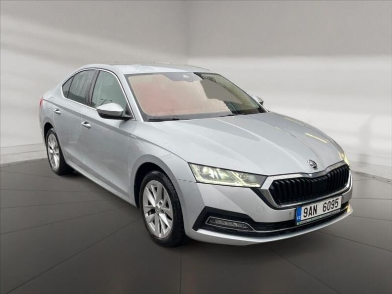 Škoda Octavia - hlavní foto