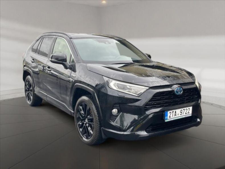 Toyota RAV 4 - hlavní foto