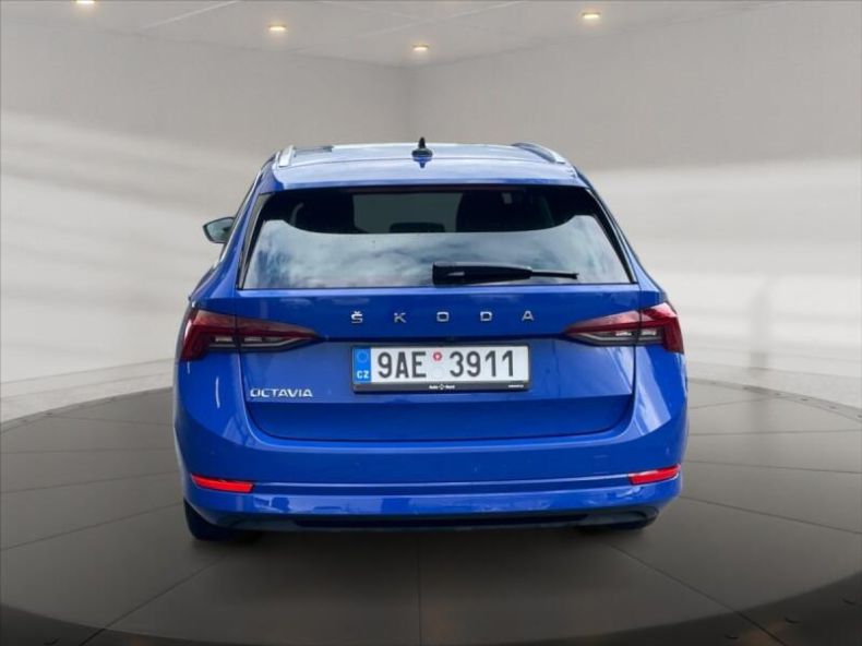Škoda Octavia - hlavní fotka
