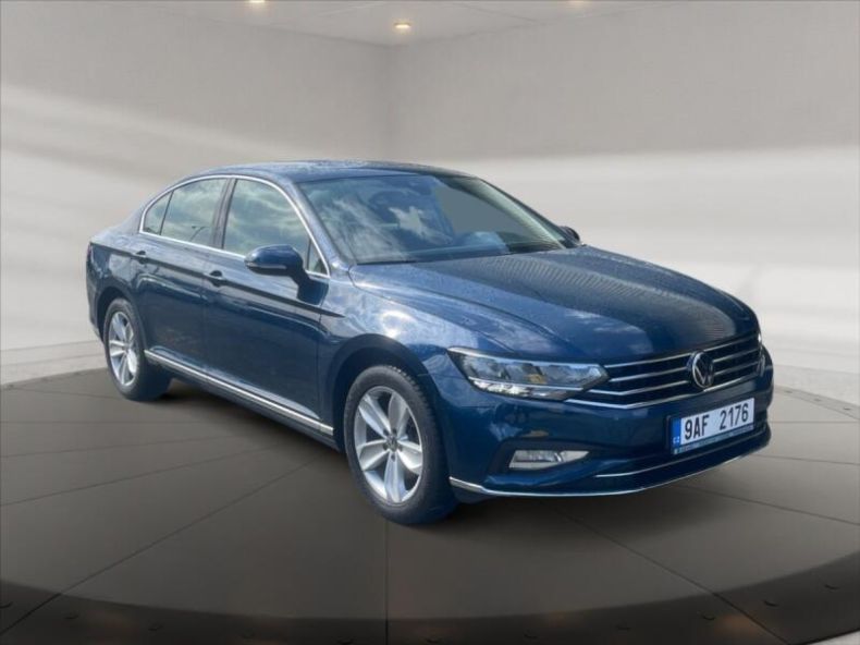 Volkswagen Passat - hlavní fotka inzerátu