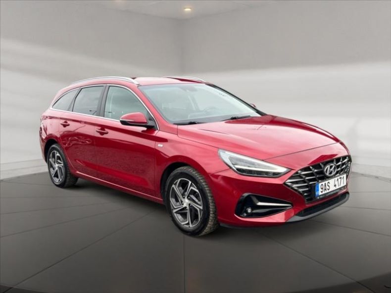 Hyundai i30 - hlavní fotka