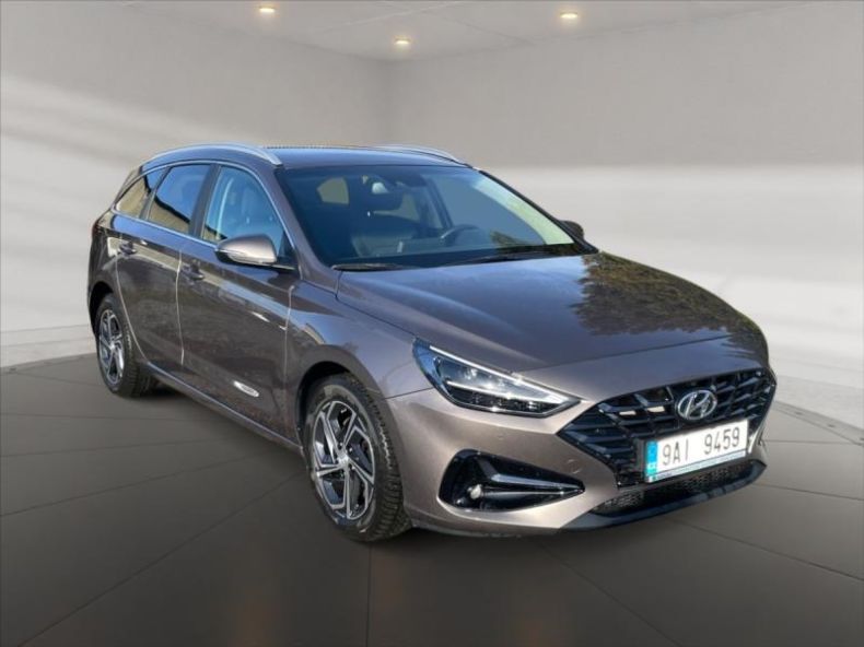 Hyundai i30 - hlavní foto