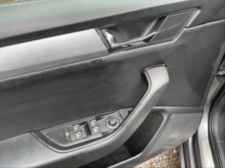 Škoda Superb - hlavní fotka