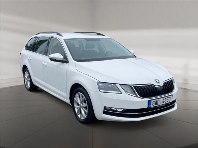 Škoda Octavia - hlavní foto