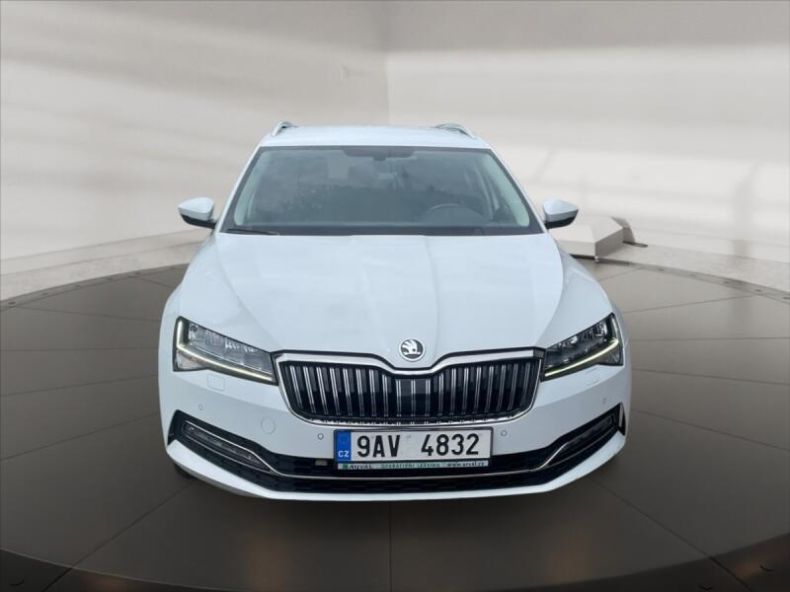 Škoda Superb - hlavní fotka