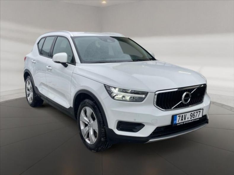 Volvo XC40 - hlavní foto