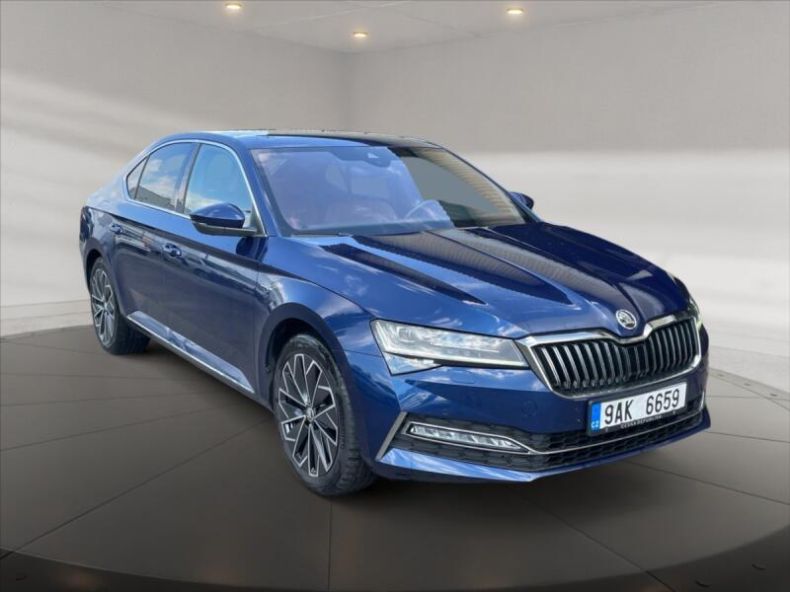 Škoda Superb - hlavní foto