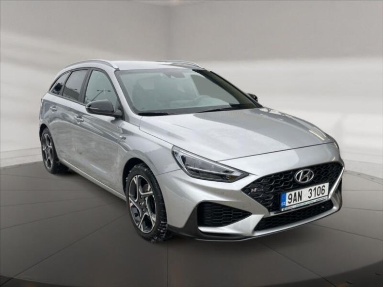 Hyundai i30 - hlavní foto