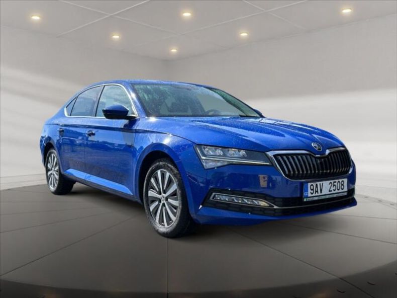Škoda Superb - hlavní foto