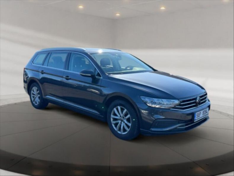 Volkswagen Passat - hlavní foto