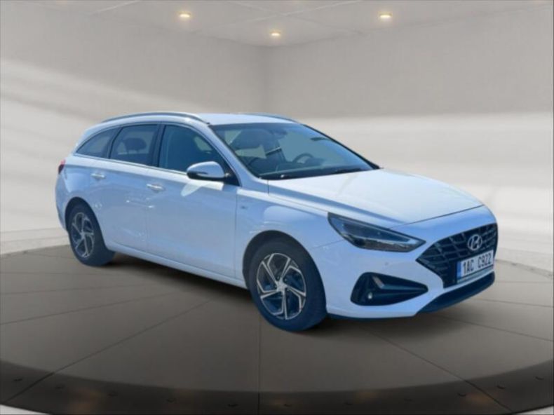 Hyundai i30 - hlavní foto