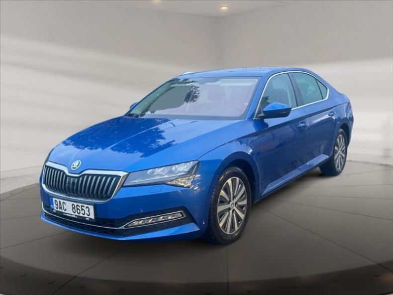 Škoda Superb - hlavní foto