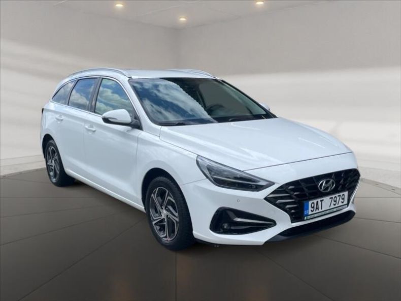 Hyundai i30 - hlavní foto