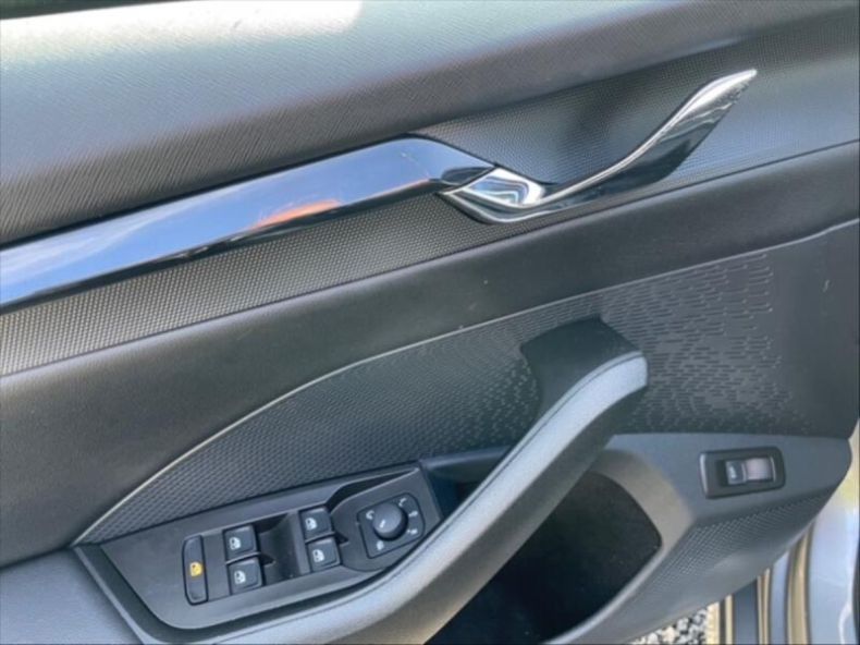 Škoda Octavia - hlavní fotka