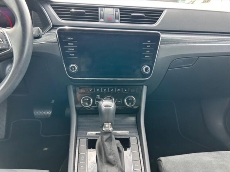 Škoda Superb - hlavní fotka
