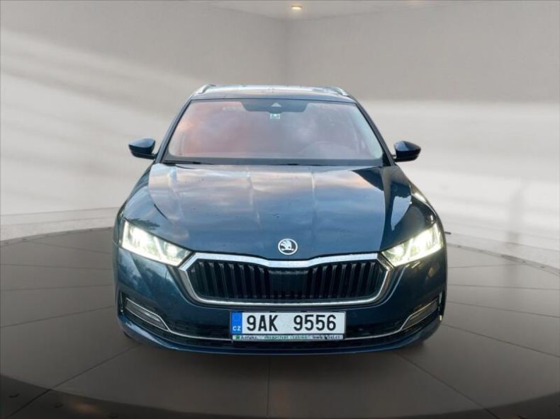 Škoda Octavia - hlavní fotka