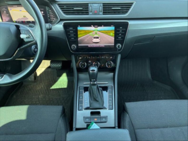 Škoda Superb - hlavní fotka