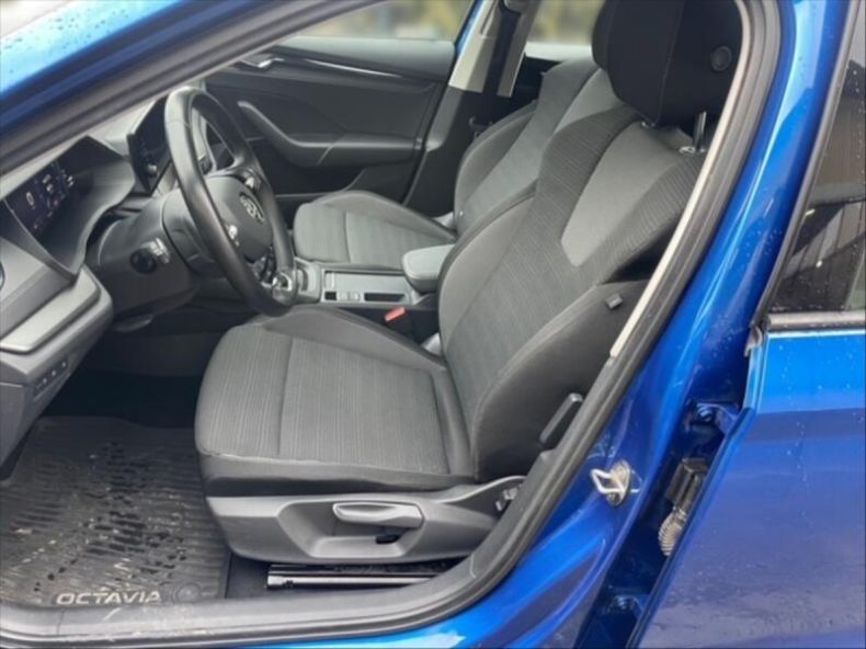 Škoda Octavia - hlavní fotka