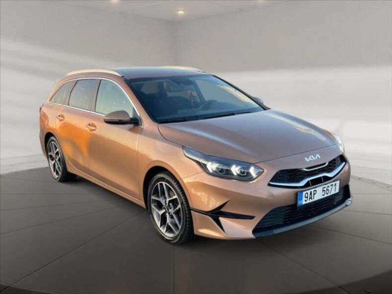 Kia Cee'd - hlavní foto