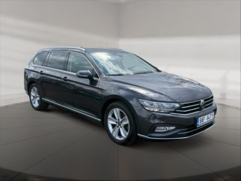 Volkswagen Passat - hlavní foto