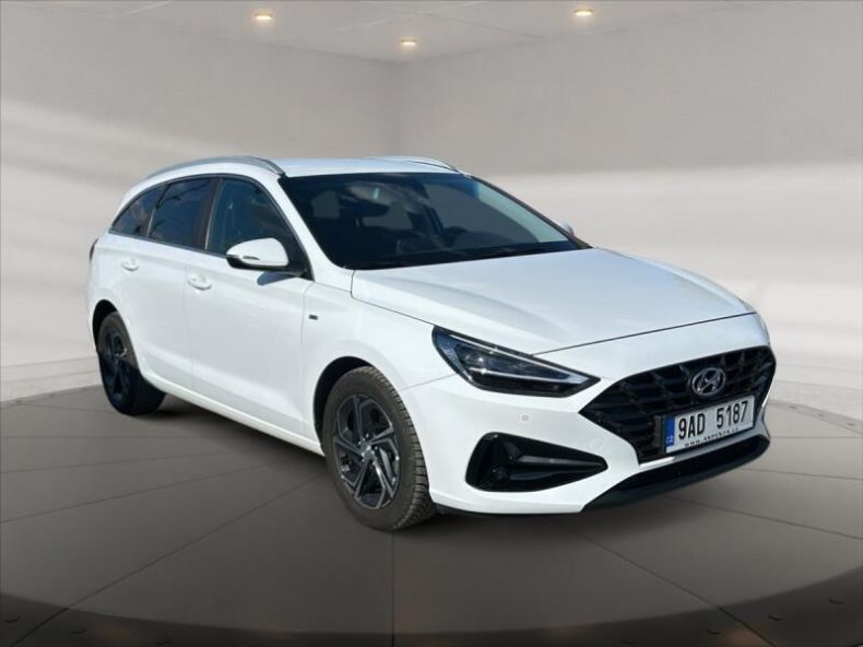 Hyundai i30 - hlavní foto