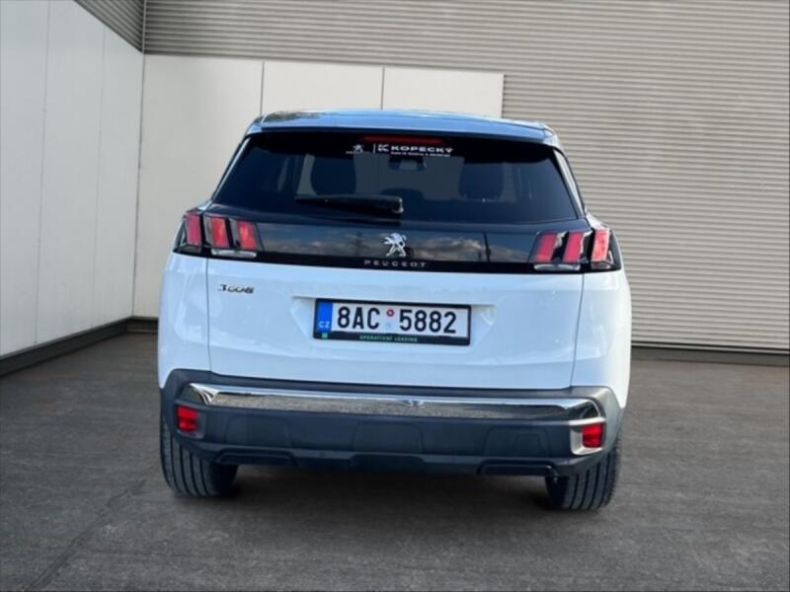 Peugeot 3008 - hlavní fotka