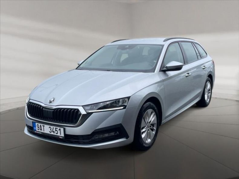 Škoda Octavia - hlavní fotka