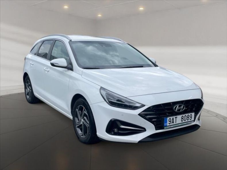 Hyundai i30 - hlavní foto