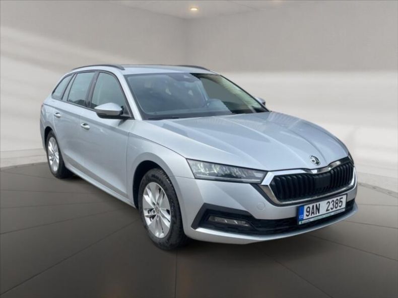 Škoda Octavia - hlavní foto