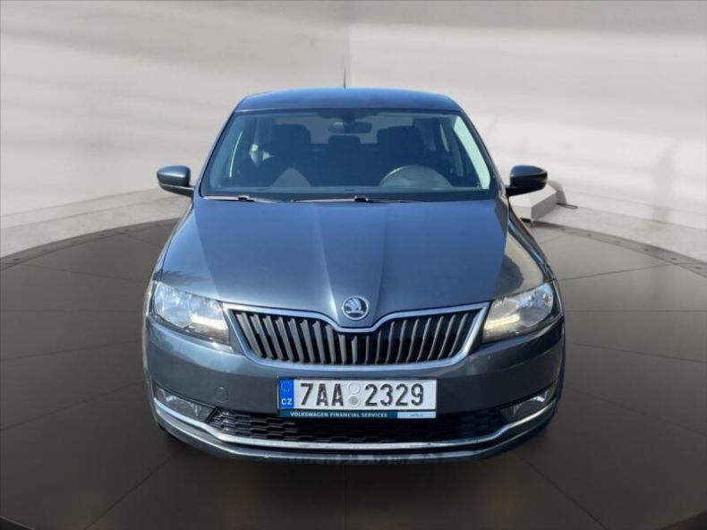 Škoda Rapid - hlavní fotka