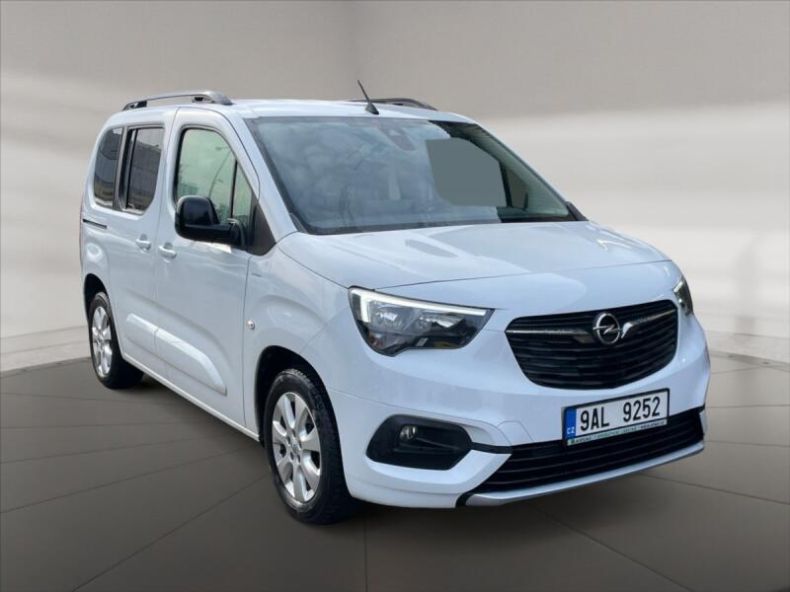 Opel Combo - hlavní foto