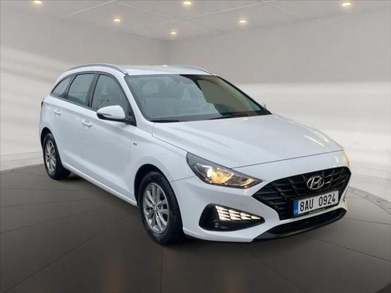 Hyundai i30 - hlavní foto