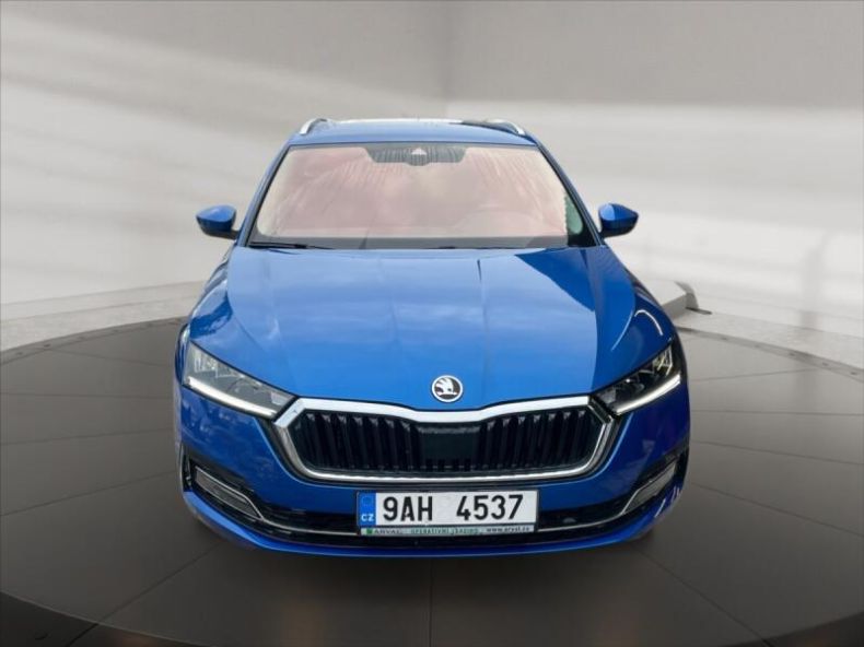 Škoda Octavia - hlavní fotka