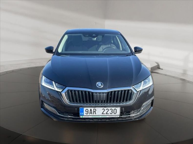 Škoda Octavia - hlavní fotka