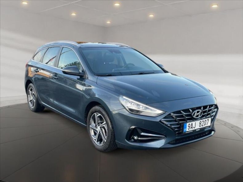 Hyundai i30 - hlavní foto