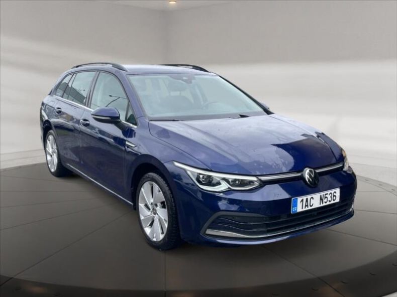 Volkswagen Golf - hlavní foto