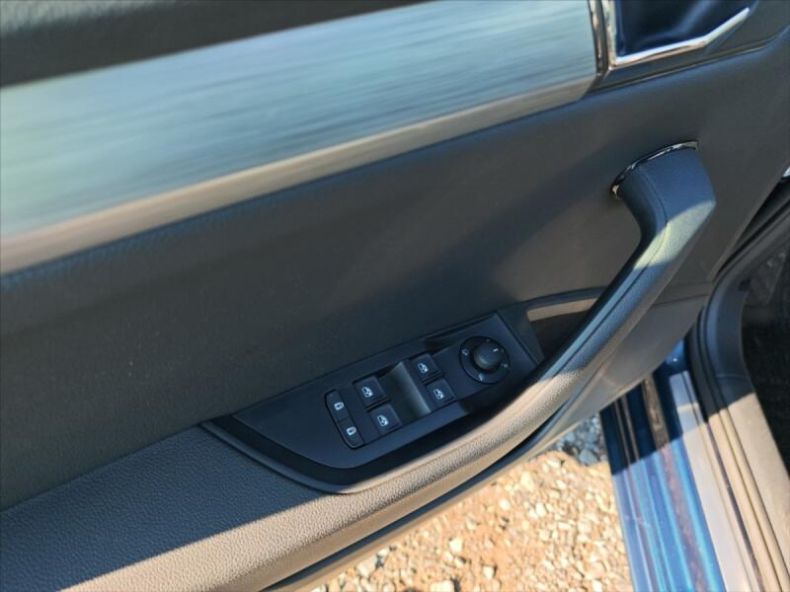 Škoda Superb - hlavní fotka