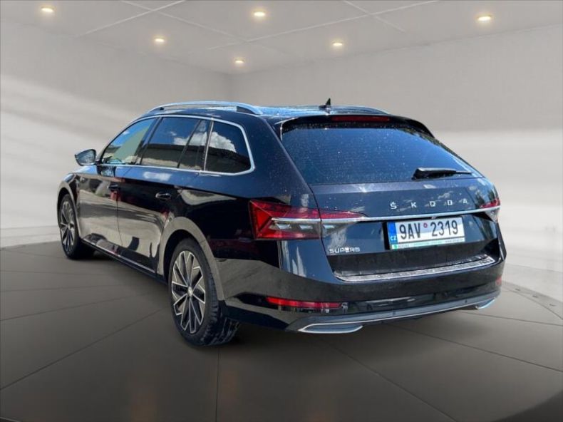 Škoda Superb - hlavní fotka