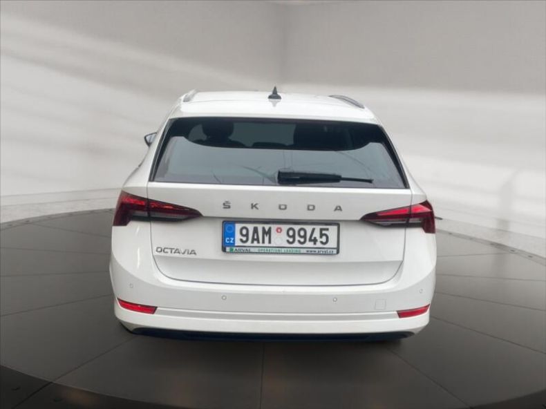 Škoda Octavia - hlavní fotka
