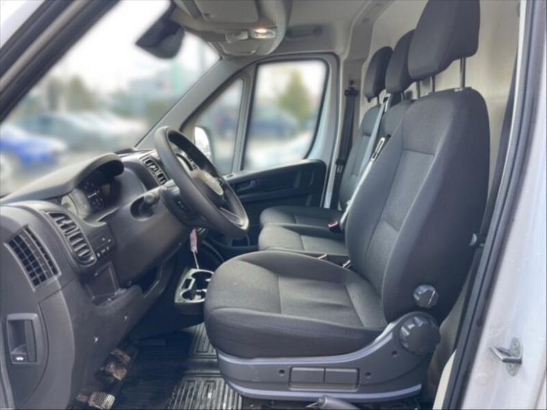 Toyota Proace Max - hlavní fotka