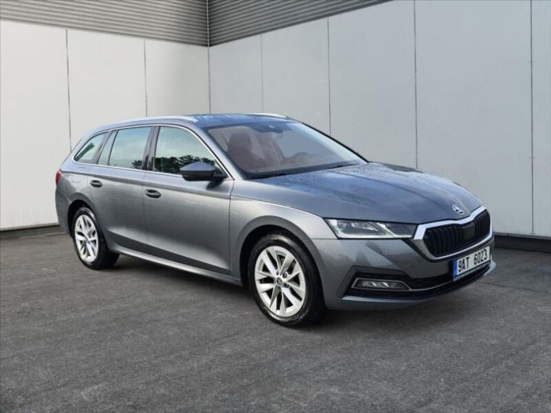 Škoda Octavia - hlavní foto